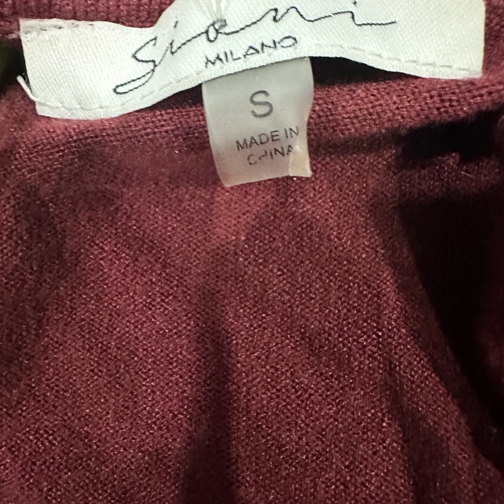 Women's Burgundy Sweatshirt